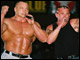 Jetzt gehts los, der polnische Kraftsportler <a href=http://www.pudzianband.pl target=_blank><u>Pudzianowski samt Bruder</u></a> singen :)