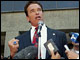 7 Minuten Video vom 6. August 2003, Arnold stellt sich den Fragen der Journalisten.